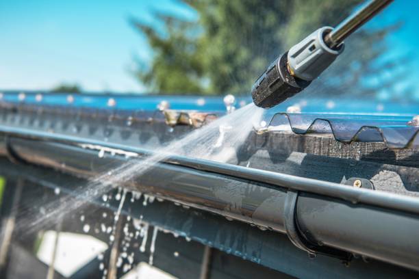 Best Deck Pressure Washing  in Wolf Point, MT