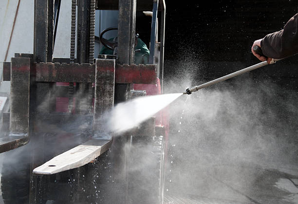 Best Best Pressure Washing Companies  in Wolf Point, MT